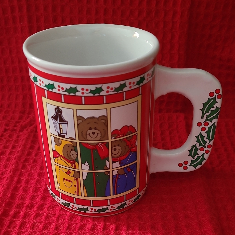 Vintage, Bear Family Mug - Red and White
